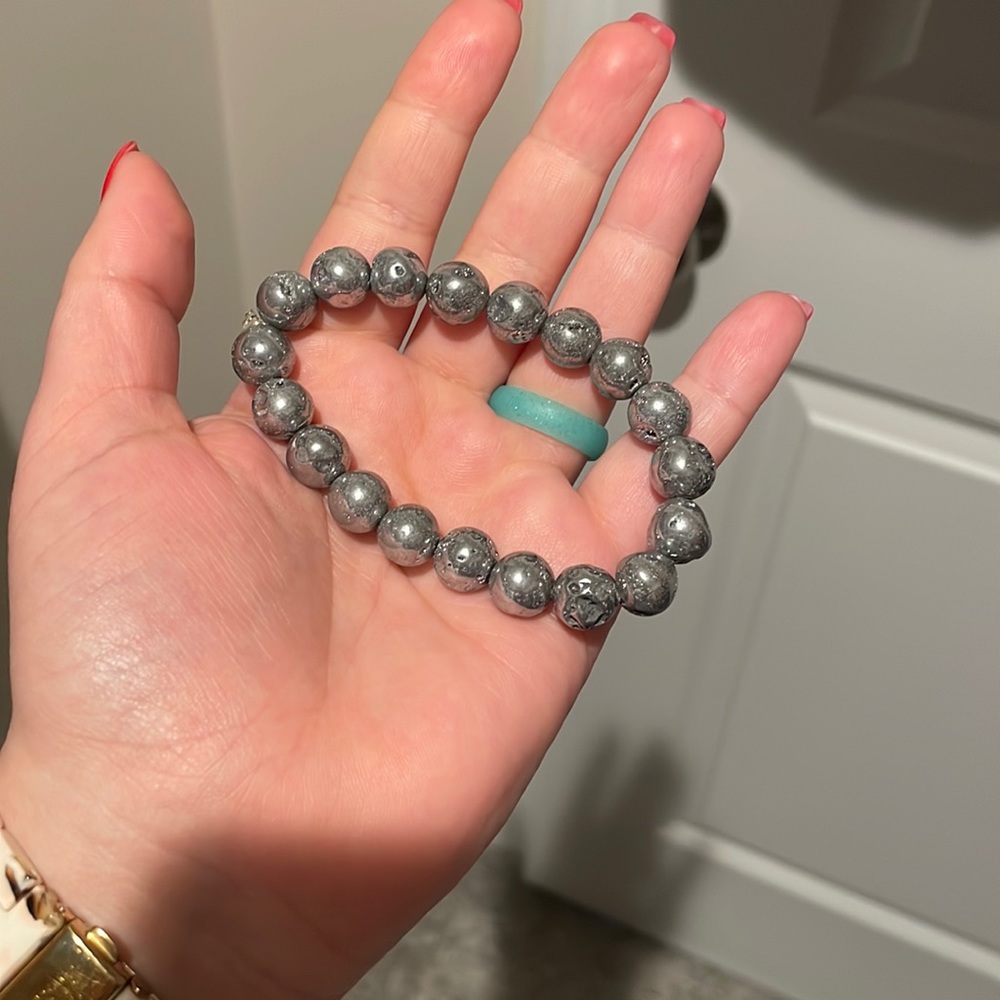 Chunky silver beaded bracelet
